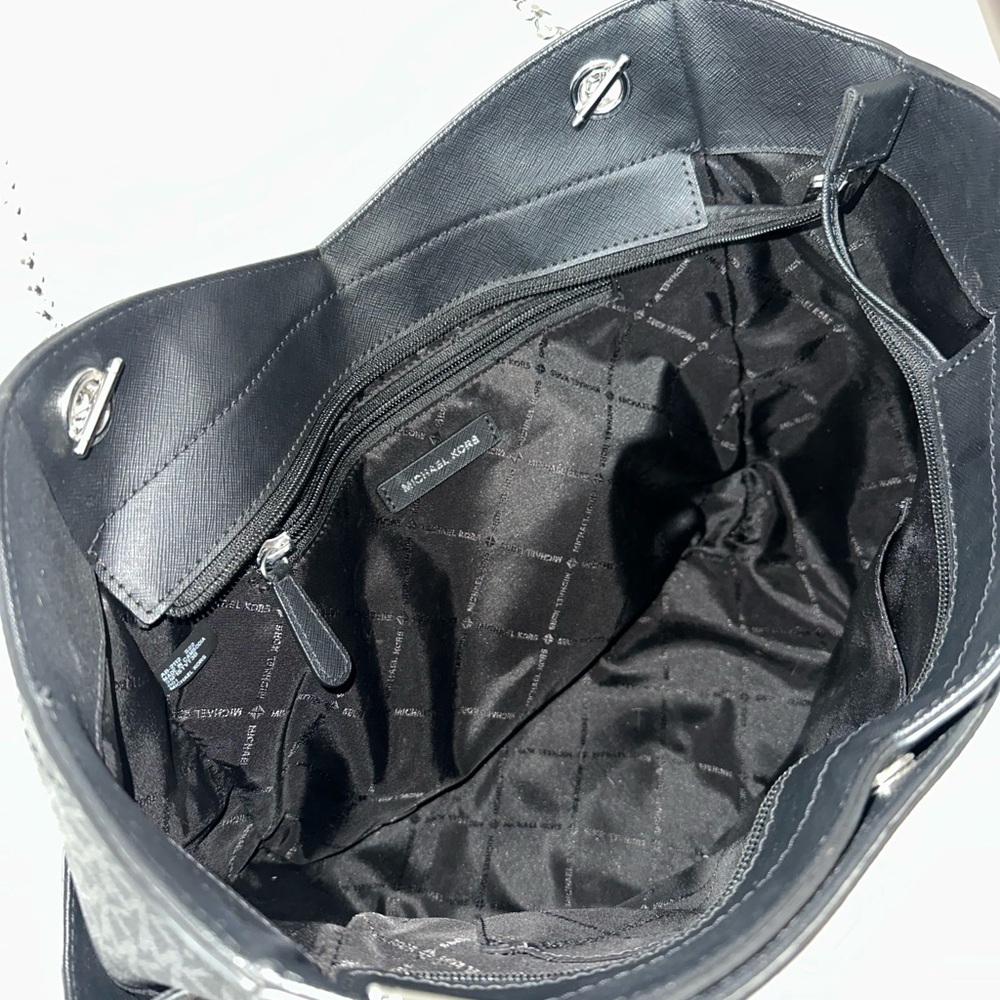 Michael Kors Black Tote Bag - Picture 10 of 11
